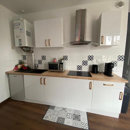 Evasion Tropicale - Studio Avec Spa, Cosy Et Renove Au Coeur De Soissons - 2 Pers Dış mekan fotoğraf